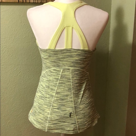 EUC Lucy Active Tank, size m - Picture 2 of 8